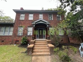 2501 Blossom St - Photo 1 of 1