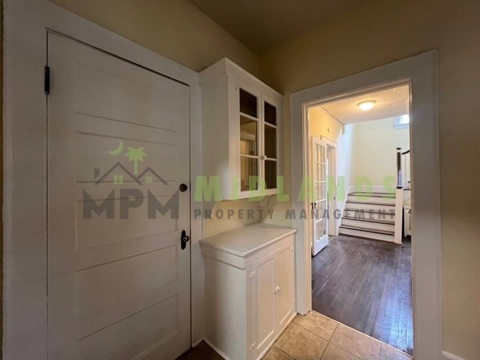 2501 Blossom St - Photo 5 of 50