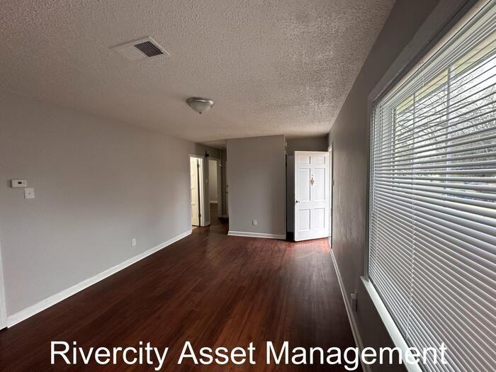 1696 Russwood Road - Photo 2 of 10