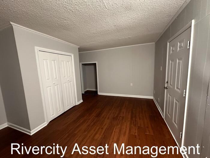 1696 Russwood Road - Photo 7 of 10