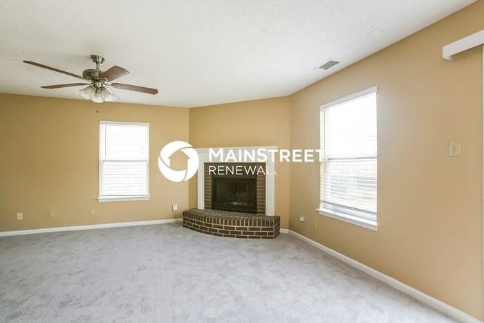 1180 Odell Ln - Photo 2 of 17