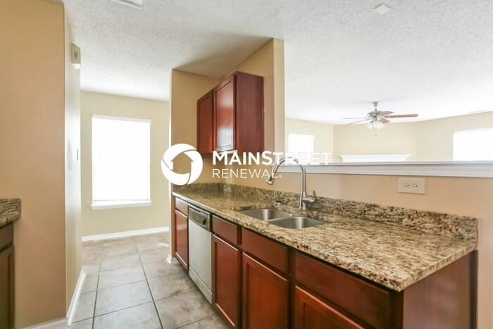 1180 Odell Ln - Photo 5 of 17