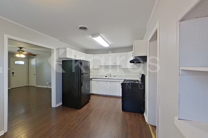 5117 Sw 16th Ave - Photo 5 of 21