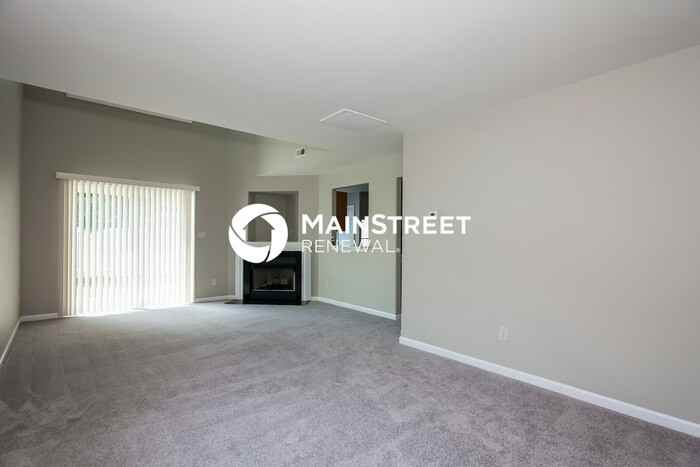 8618 Sawleaf Court - Photo 5 of 17