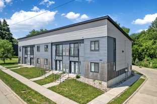 2249 Sw 9th St #6 - Photo 1 of 1