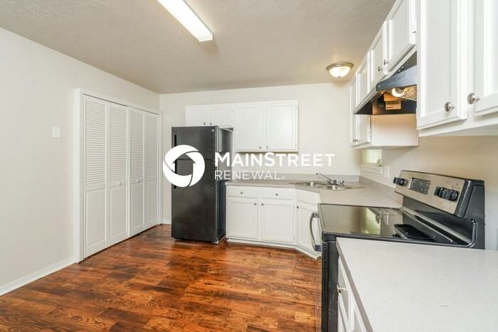 2814 West Muhammad Ali Boulevard - Photo 6 of 17