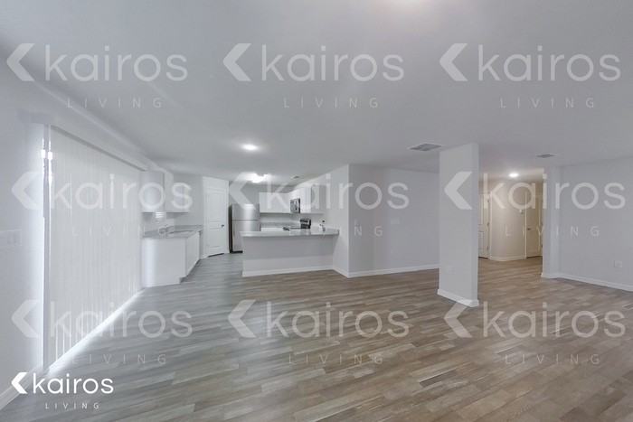 1787 Lawn Ave - Photo 6 of 22