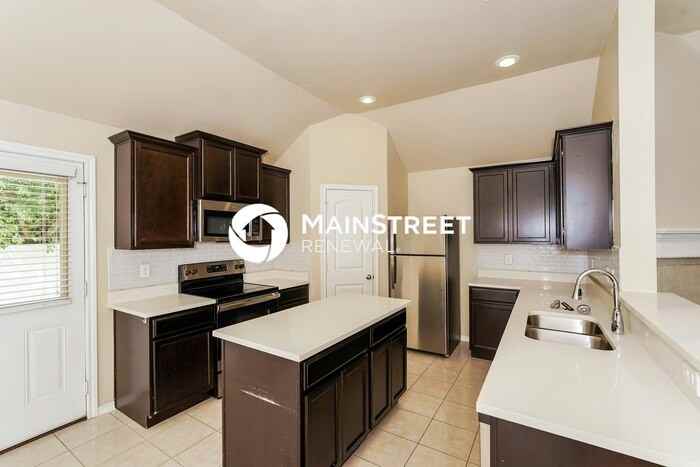 105 Richard Ln - Photo 5 of 15