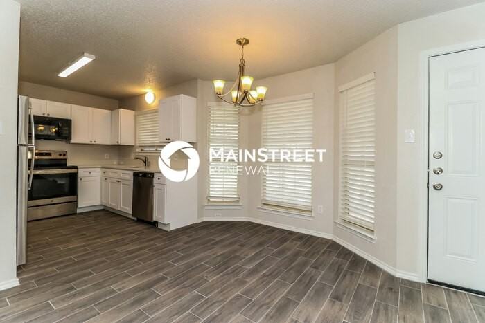 2321 Cromwell Drive - Photo 6 of 17