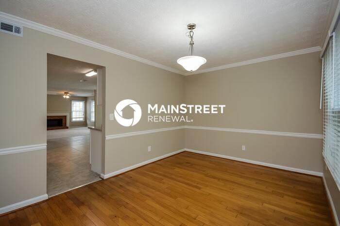 145 Cinnamon Fern Circle - Photo 5 of 15