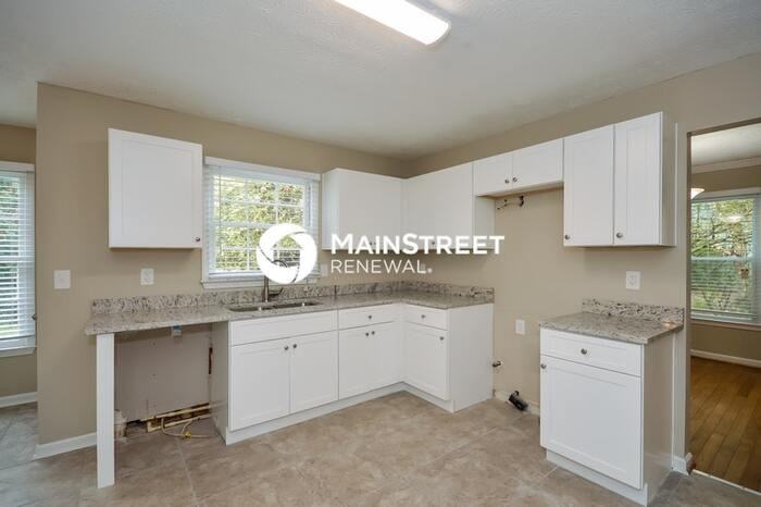 145 Cinnamon Fern Circle - Photo 6 of 15