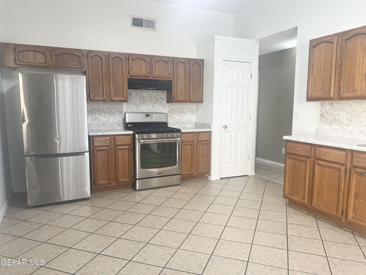 3305 Mike Godwin Drive - Photo 4 of 15