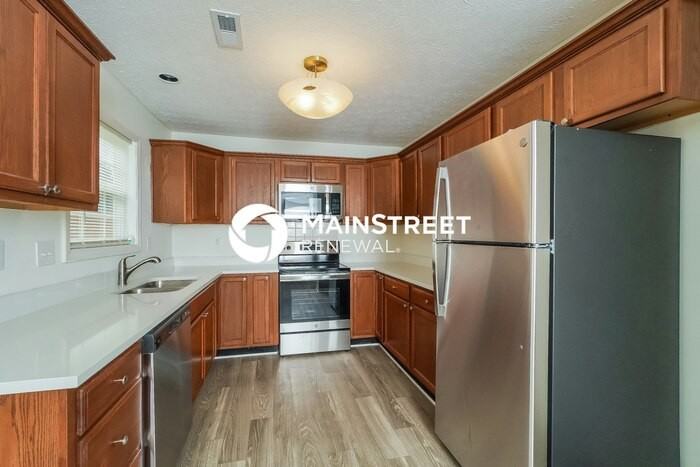 9710 Collier Ln - Photo 7 of 17