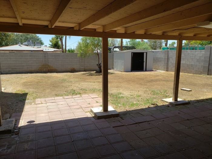 841 E Cinnabar Ave - Photo 7 of 9