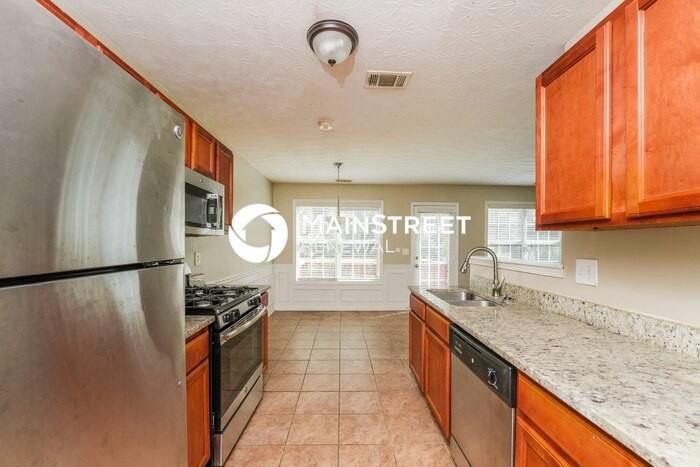 6288 Lake Valley Pt - Photo 5 of 18