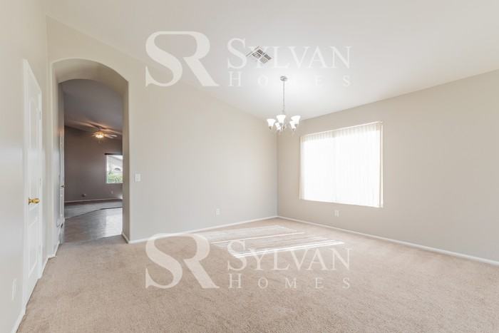 40422 W Novak Ln - Photo 3 of 15