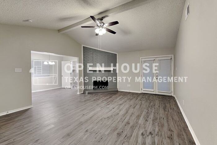 1407 Sheppard Ln - Photo 5 of 21