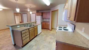 featured image of 600 Meadow Ridge Loop #102