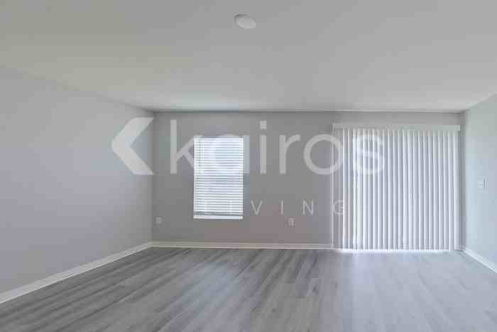 826 Wilmington Pkwy - Photo 6 of 22