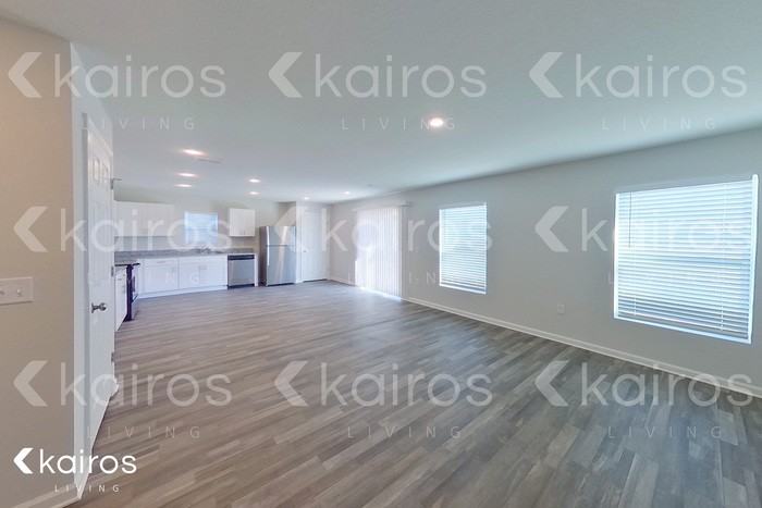 1762 Nebraska Loop - Photo 4 of 25