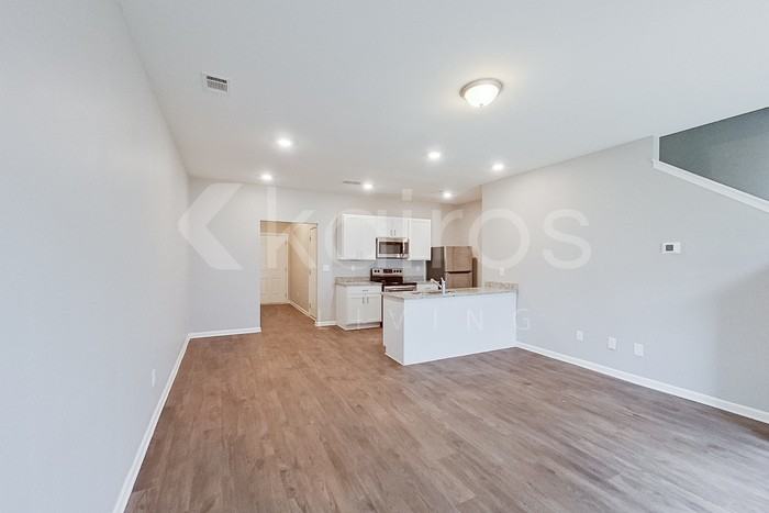 221 Long Island Dr Sw - Photo 2 of 21