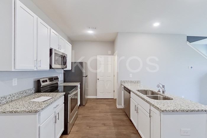 221 Long Island Dr Sw - Photo 4 of 21