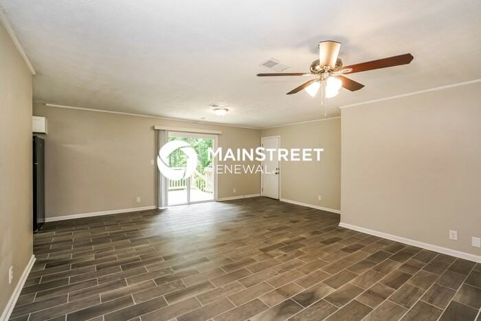 5141 Oakdale Ct - Photo 7 of 17