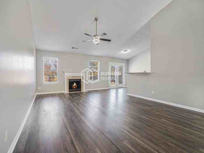 1658 Water Lily Way - Photo 5 of 20