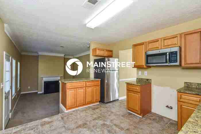 1000 Cliffside Run - Photo 6 of 15