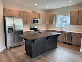 featured image of 1045 Southeast Ford Street #A