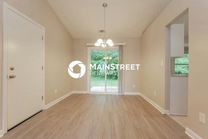 145 Lynda Ln - Photo 4 of 16