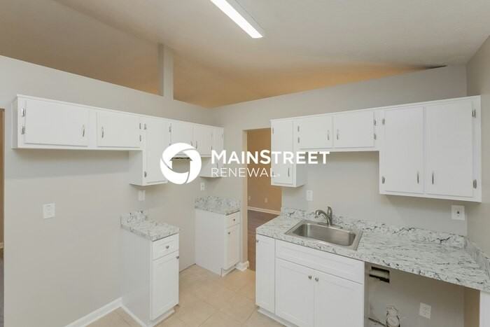 145 Lynda Ln - Photo 6 of 16