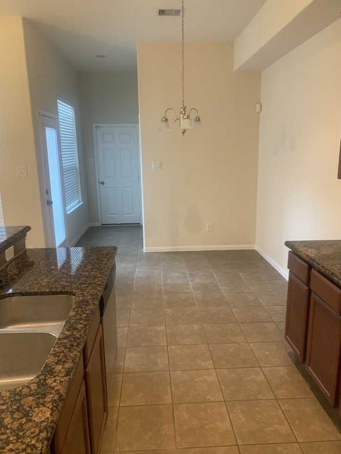 9202 Solvista Pass Ln - Photo 7 of 11