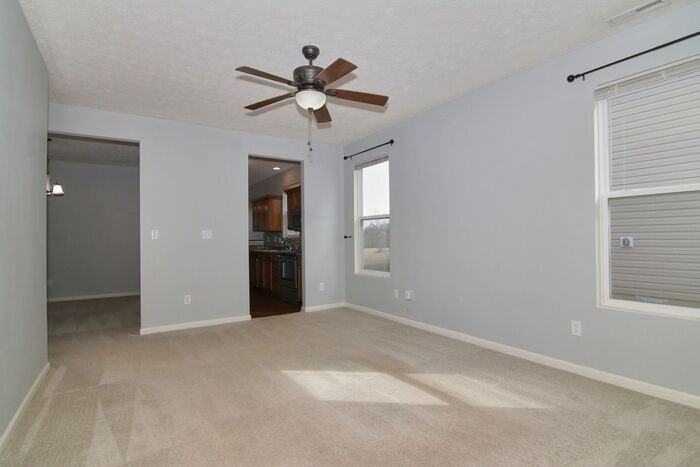 4219 Hovenweep Dr - Photo 2 of 22