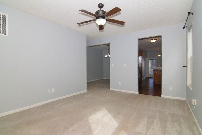 4219 Hovenweep Dr - Photo 3 of 22