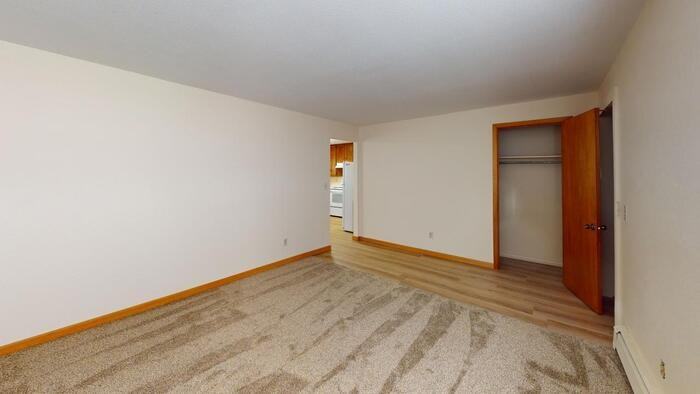 1314 1/2 Spaulding Ave - Photo 4 of 12