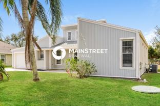 2574 Sw Monterrey Ln - Photo 1 of 1