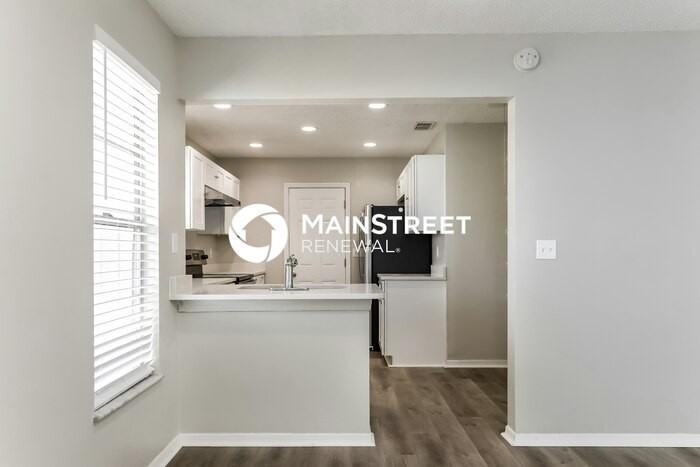 2574 Sw Monterrey Ln - Photo 4 of 16