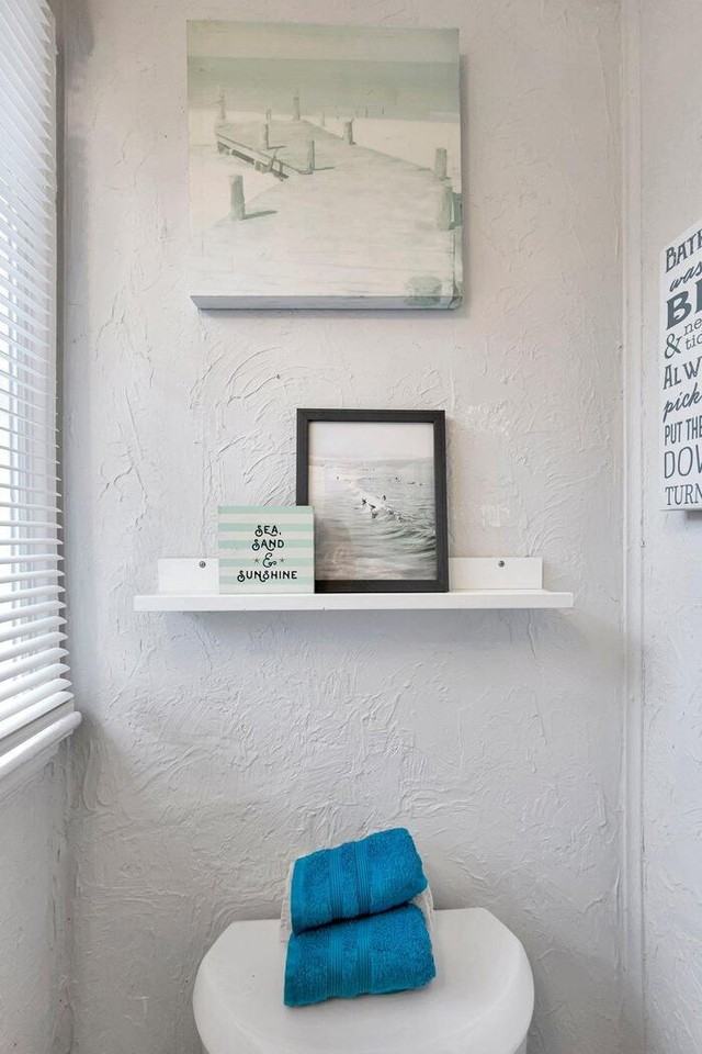 1108 24th St W - Photo 2 of 19