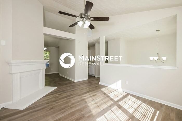 9156 Jefferson Village Drive Southwest - Photo 5 of 17