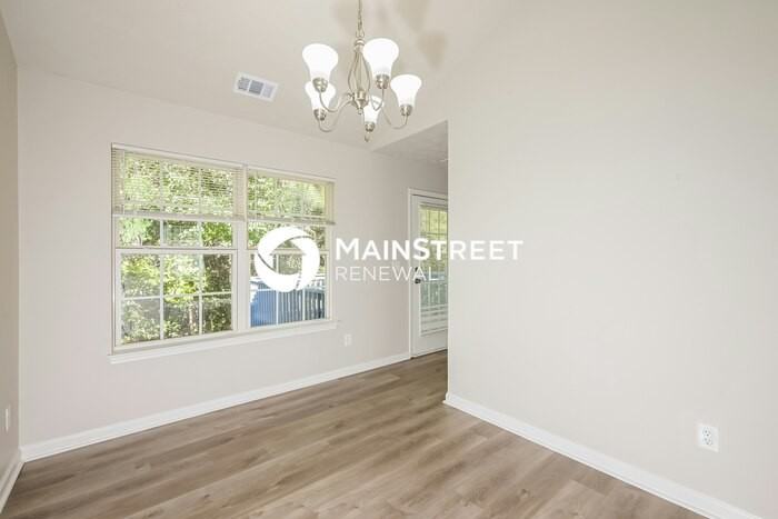 9156 Jefferson Village Drive Southwest - Photo 6 of 17