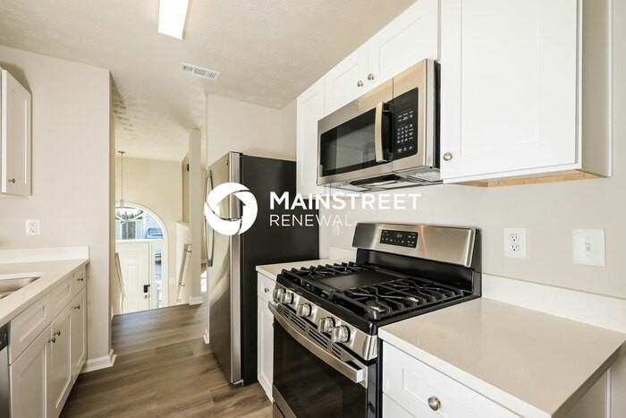 9156 Jefferson Village Drive Southwest - Photo 7 of 17