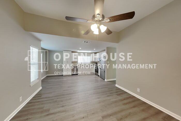 9122 Autumn Storm - Photo 4 of 21