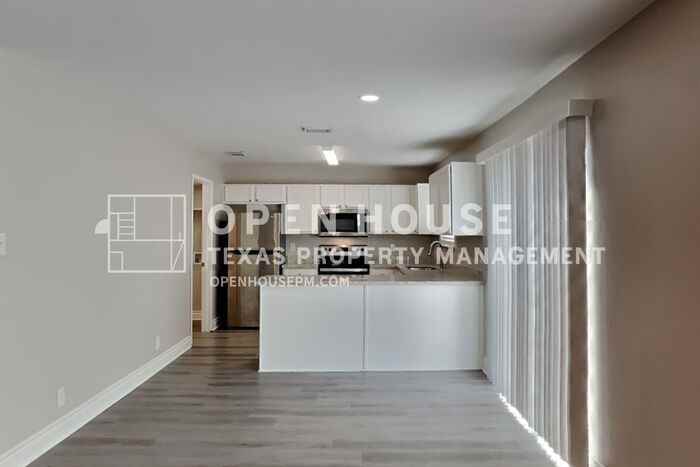 227 Eagle Pass Dr - Photo 7 of 20