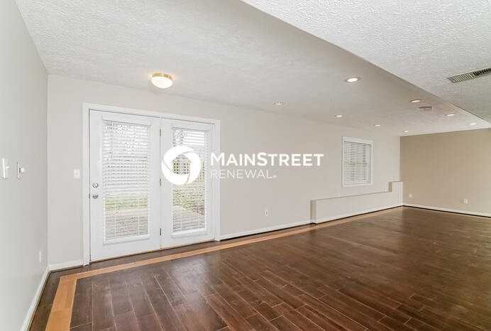 5507 Woodcross Place - Photo 6 of 18