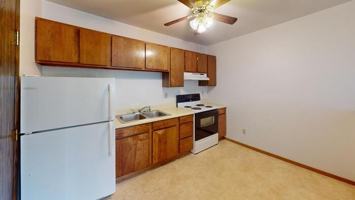 featured image of 411 E Market St #17