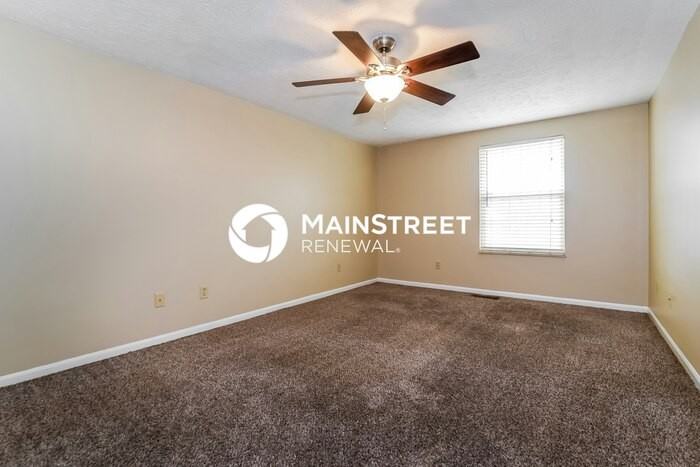 7727 Maradona Drive South - Photo 7 of 18