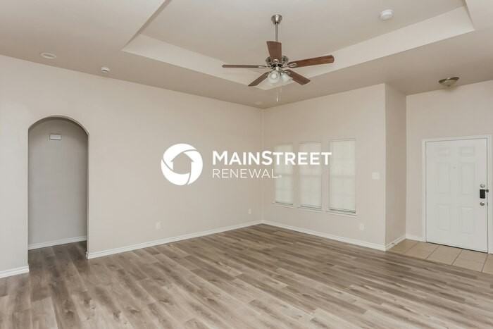 1910 South Uhl Road - Photo 5 of 16