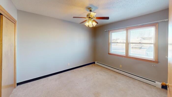 202 S 5th St #2 - Photo 4 of 6