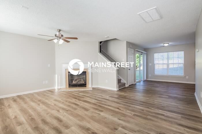 6918 Karnak Ct - Photo 3 of 17